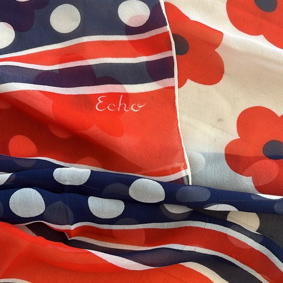 Echo Vintage Daisy Scarf, 57" - Picture 2 of 7